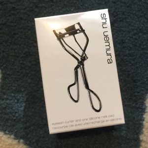 Eyelash Curler with Silicone Refill Pad